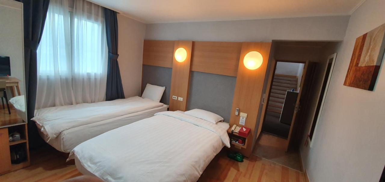 Appletree Hotel Pohang Extérieur photo