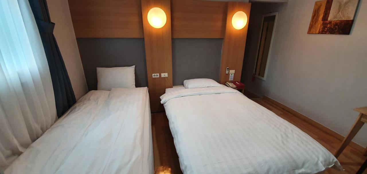 Appletree Hotel Pohang Extérieur photo